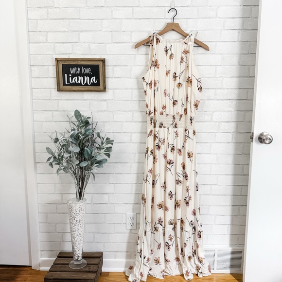 Maurices Dresses & Skirts - MAURICES Floral Print Smocked Waist Maxi Dress